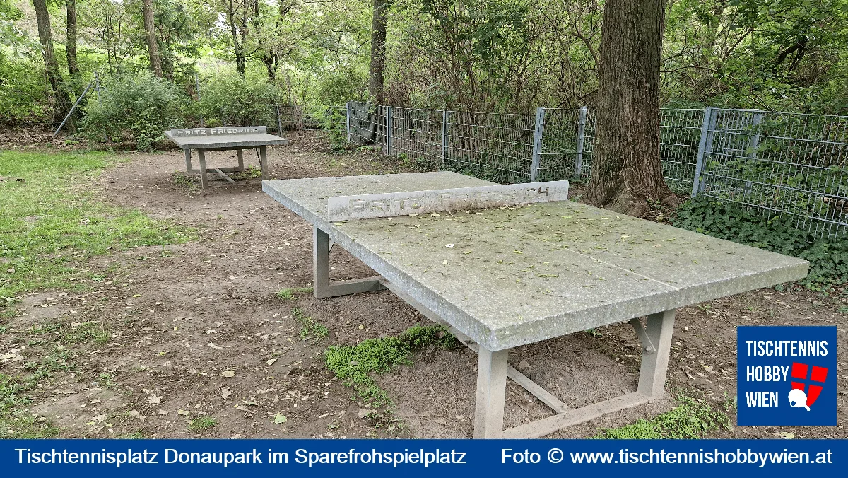 Tischtennistisch Donaupark - im Sparefrohspielplatz, 22. Bezirk, Donaustadt